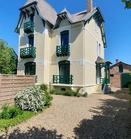 Simple Abri Villa